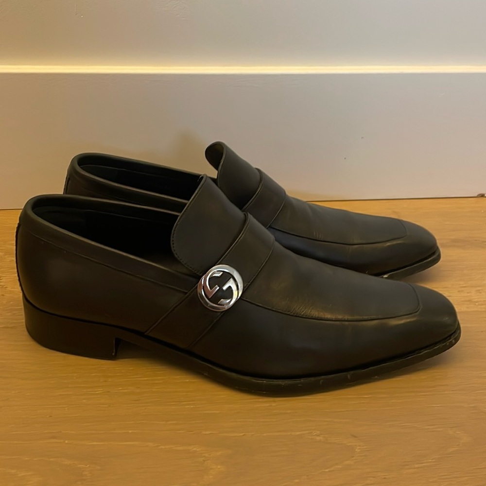 Gucci shoes